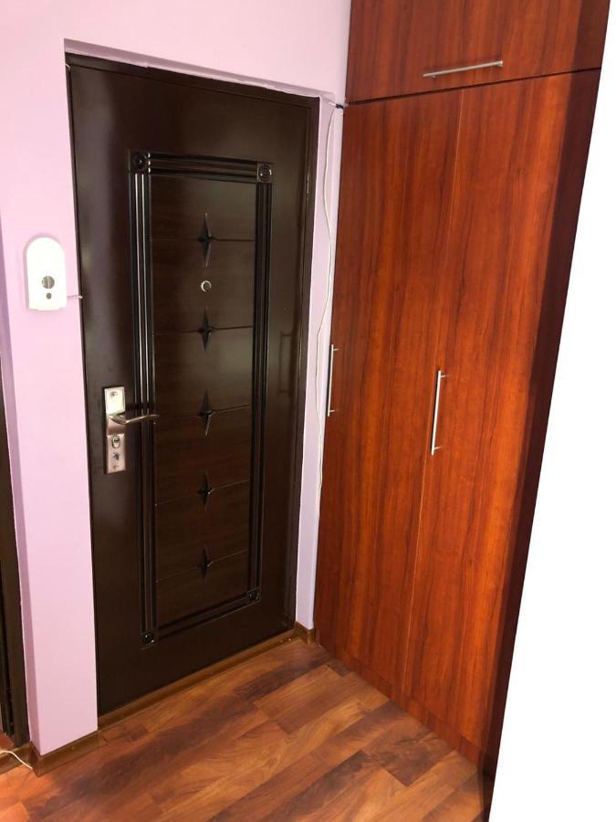 Clau Apartment Галац Екстер'єр фото